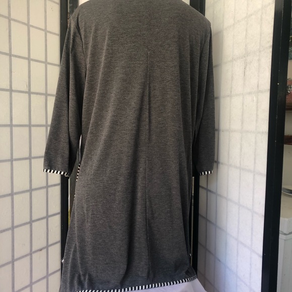 Woman’s plus size 2x rayon spandex top grey with black& white trim casual tunic - Picture 6 of 9